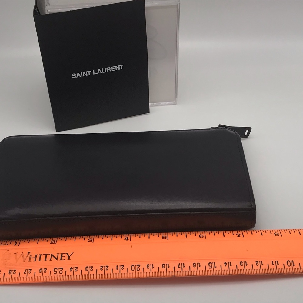 YSL   SAINT LAURENT BLACK Lshaped ROUND LONG LEATHER ZIP WALLET   EUC - Picture 10 of 14